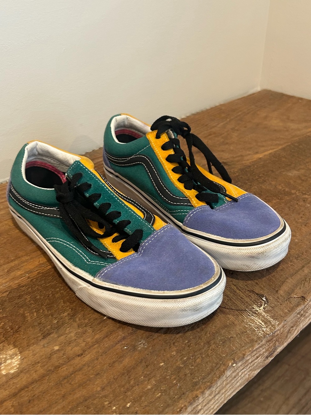 Low Top Sneakers in Green, Yellow & Purple 7 Women’s